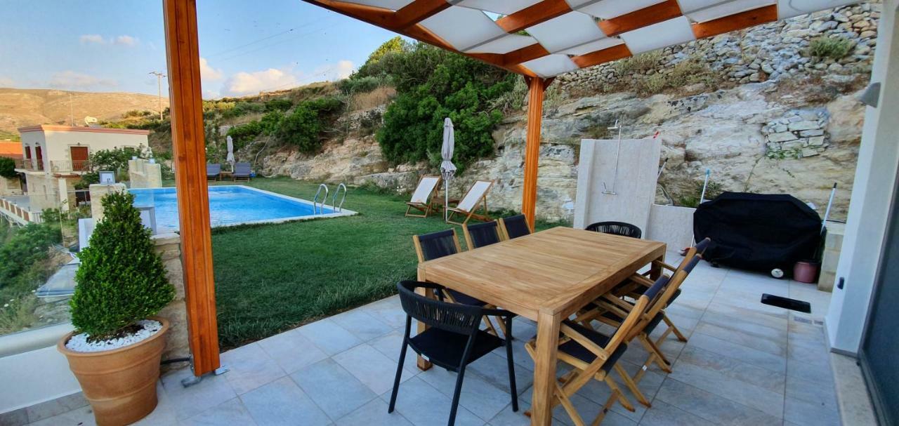 פלאסרנה Villas Libra מראה חיצוני תמונה